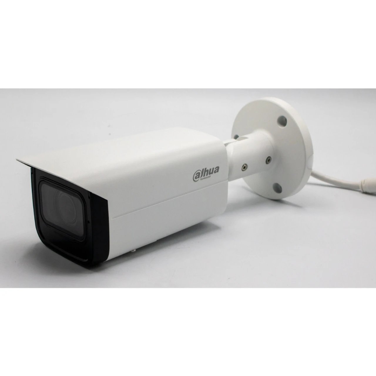 Dahua N43CF6Z 4MP Night Vision Outdoor Bullet IP Security Camera, Built-in Microphone, AI Scene Self-adaptation, Built-in Microphone - Image 3